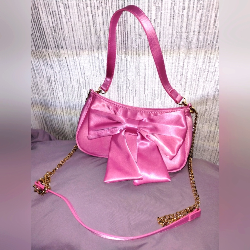 NWOT Satin Pink Bow Crossbody Bag - Picture 2 of 4